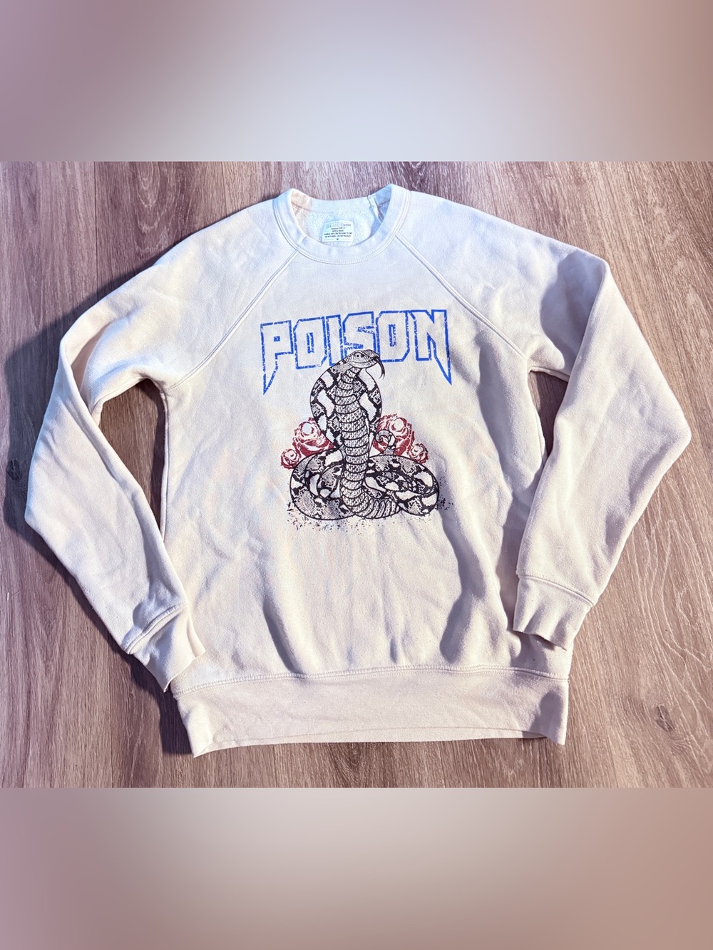 Ell & Emm "Poison" Cobra Rock Graphic Raglan Crewneck Sweatshirt Cream Size M